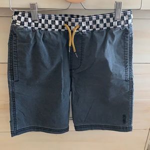 Boys’ Valor hybrid shorts.